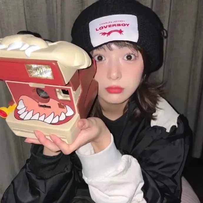 九品芝麻官